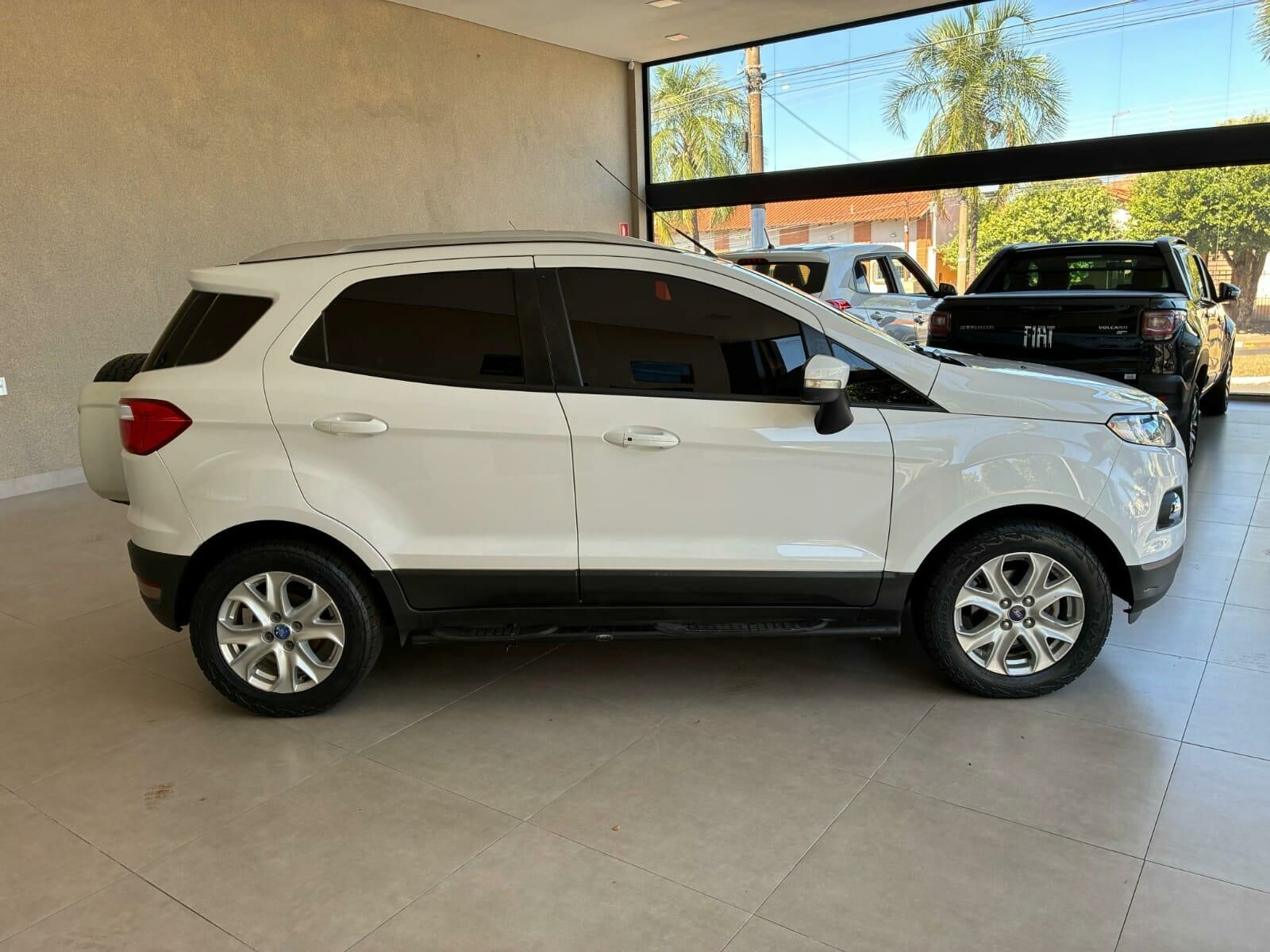 Imagem do veículo  FORD ECOSPORT TITANIUM AT